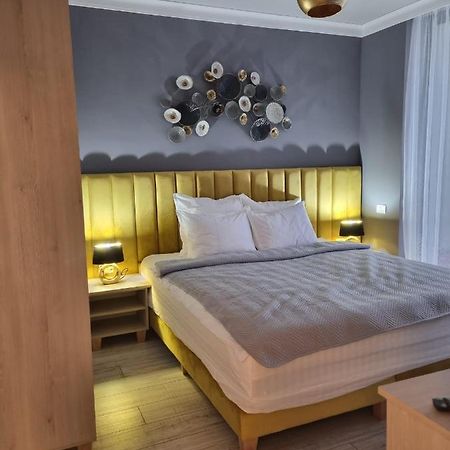 Sky Cloud Apartments Тимишоара Экстерьер фото